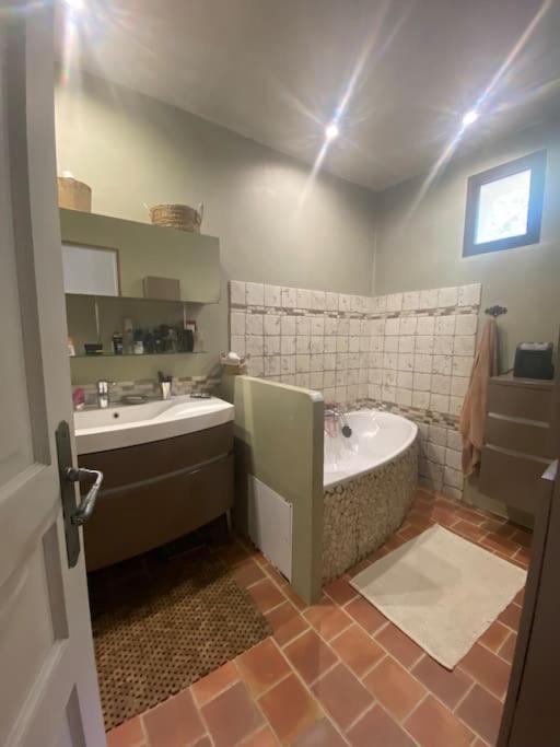 Ar De Vie Villa Chaleureuse En Provence Ventabren エクステリア 写真
