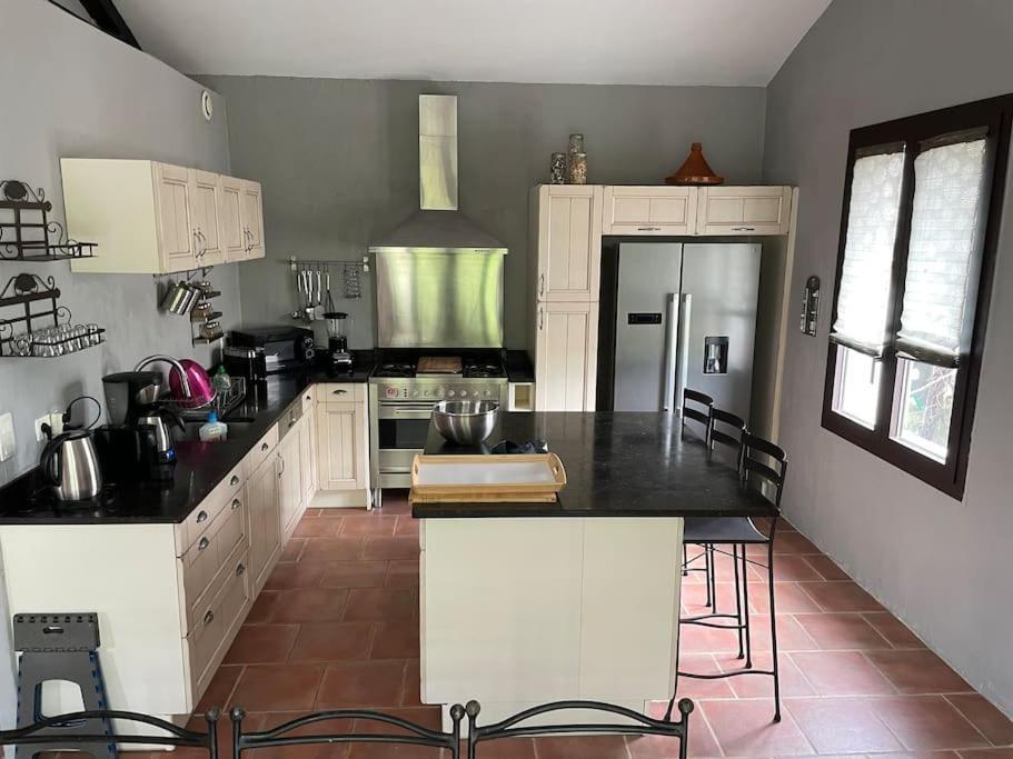 Ar De Vie Villa Chaleureuse En Provence Ventabren エクステリア 写真